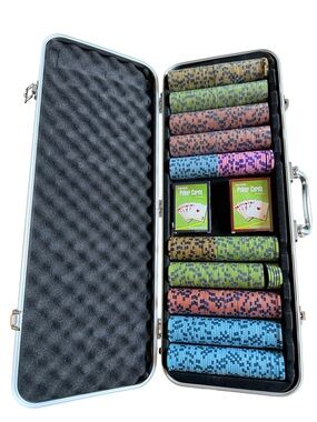 500 pc Poker Chip Set Locking Case Key Cards 12g Chips Games Night Gambling